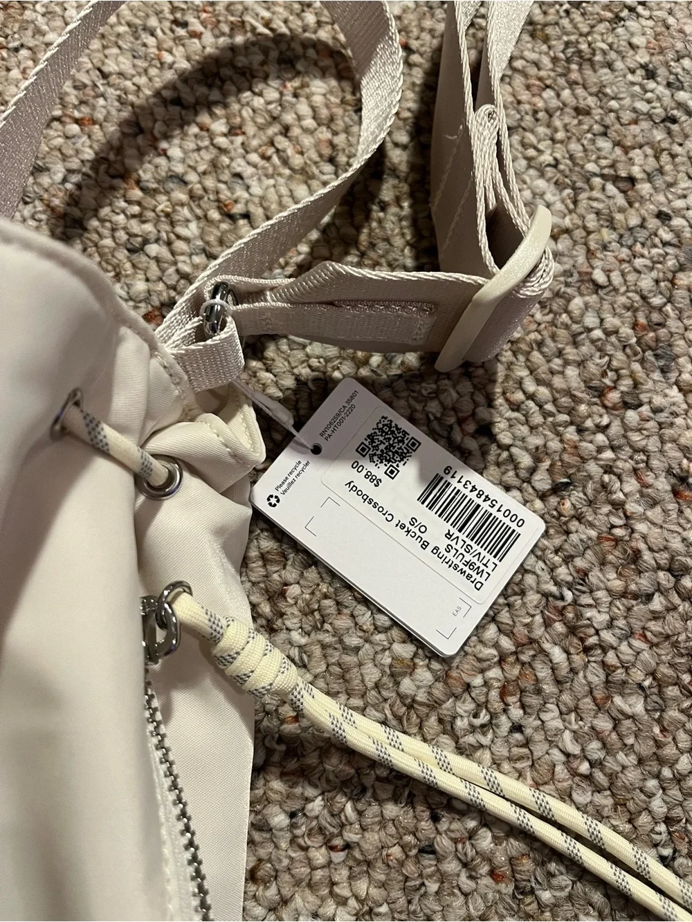 lululemon athletica Cream Drawstring Bucket Crossbody Bag